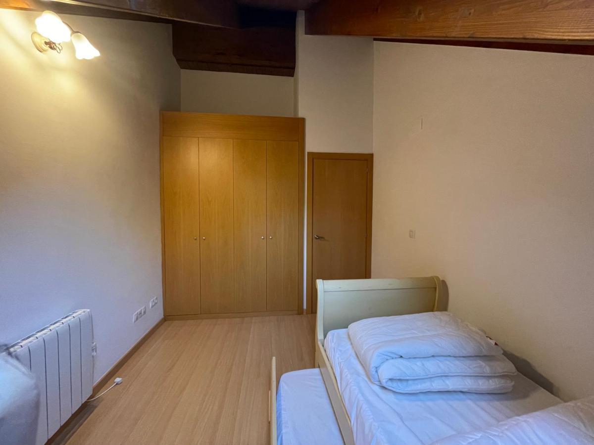 B31 - Urb. La Coma 3º - Villmor Appartement Benasque Buitenkant foto